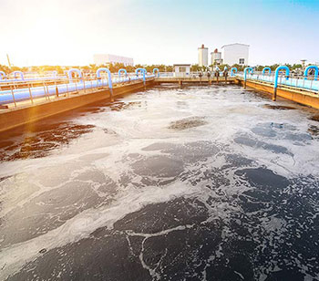 Planta de tratamiento de aguas residuales químicas